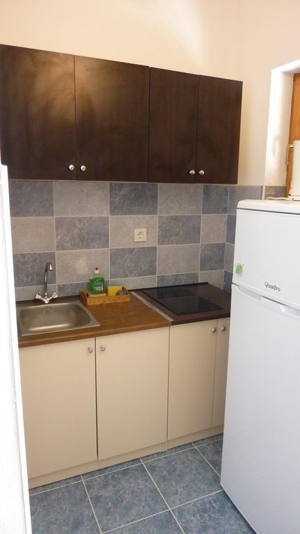 Studio Apartments Izabela Vodice Oda fotoğraf
