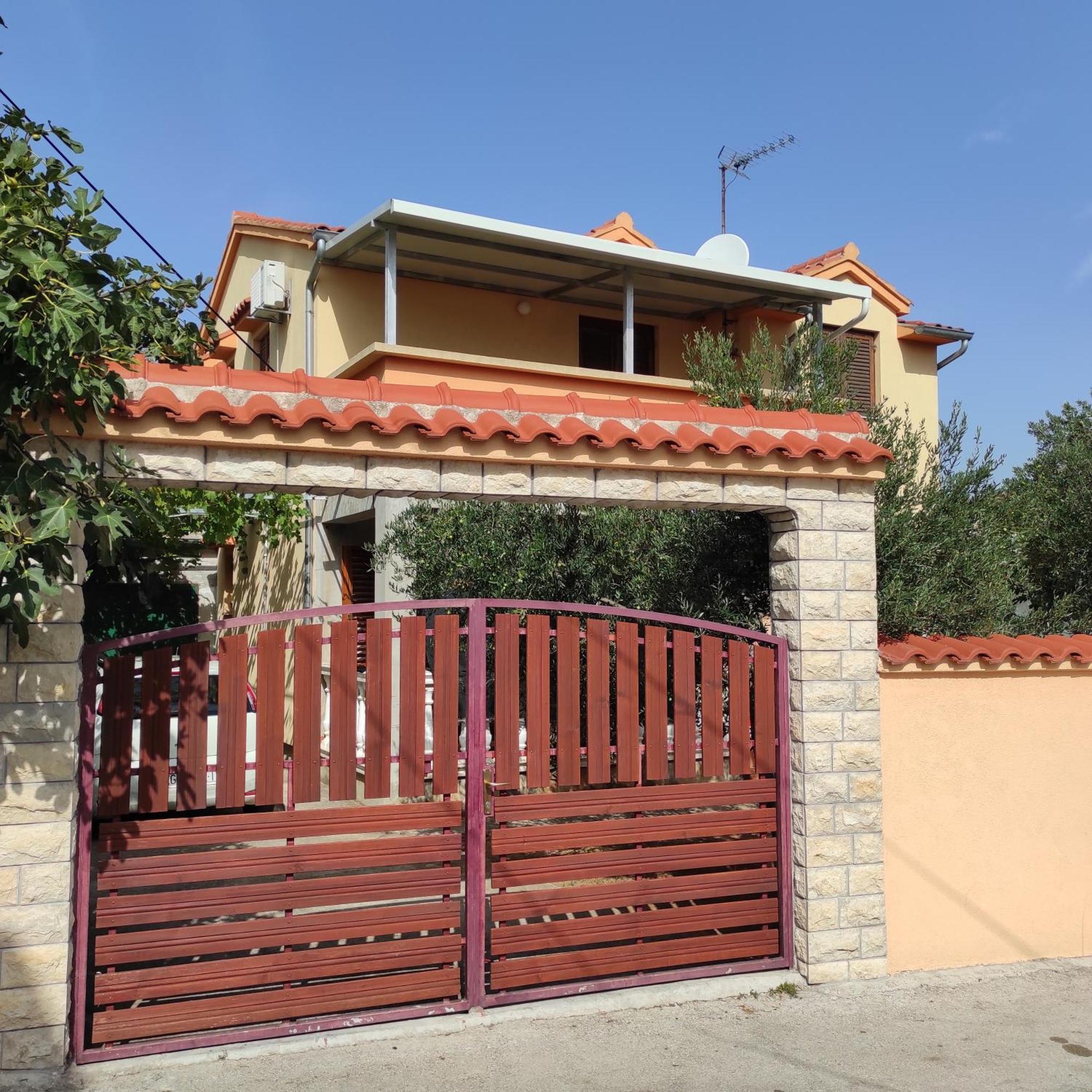 Studio Apartments Izabela Vodice Dış mekan fotoğraf